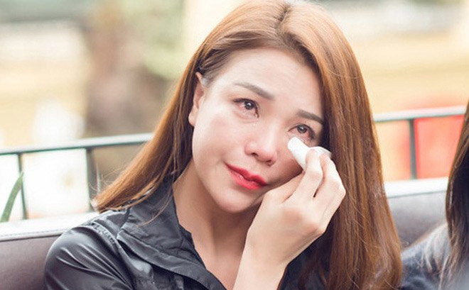 my nu vong ba 1m17 lan dau mang bau bi ep bo, lan 2 "giau giem" sinh con mot minh - 3