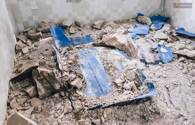 Vụ 2 khối bê tông xác người: Con trai đau đớn nhận dạng thi thể, mong sớm được đưa cha về nhà an táng - Ảnh 4.