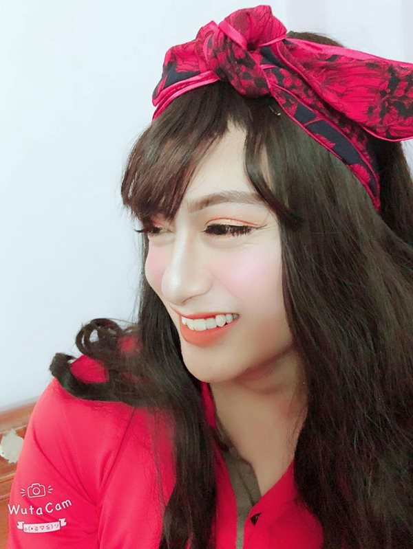 Anh chàng giả gái nhận được "bão like" tiết lộ lý do bất ngờ ảnh 4