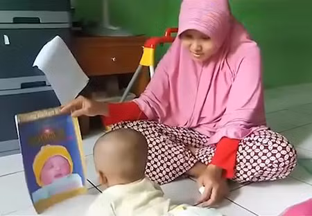 Chị Ella mất một thời gian mới dám gọi con bằng tên thật. Ảnh: AsiaWire