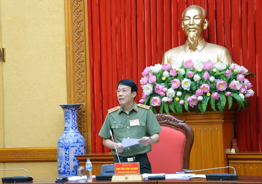 Trung tướng Lương Tam Quang - Chánh Văn phòng Bộ Công an phát biểu