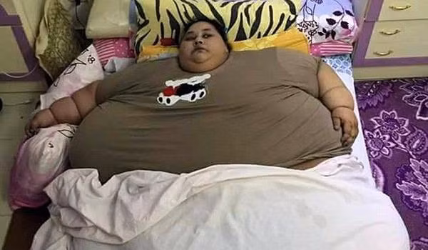Người phụ nữ béo nhất thế giới với cân nặng 500kg 