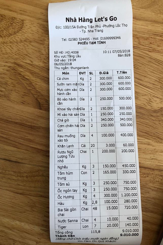 Hóa đơn do nhà hàng Let"s Go cung cấp được in lúc 10h11 ngày 7/5 có tổng tiền là 9.010.000 đồng Hóa đơn do nhà hàng Let"s Go cung cấp được in lúc 10h11 ngày 7/5 có tổng tiền là 9.010.000 đồng
