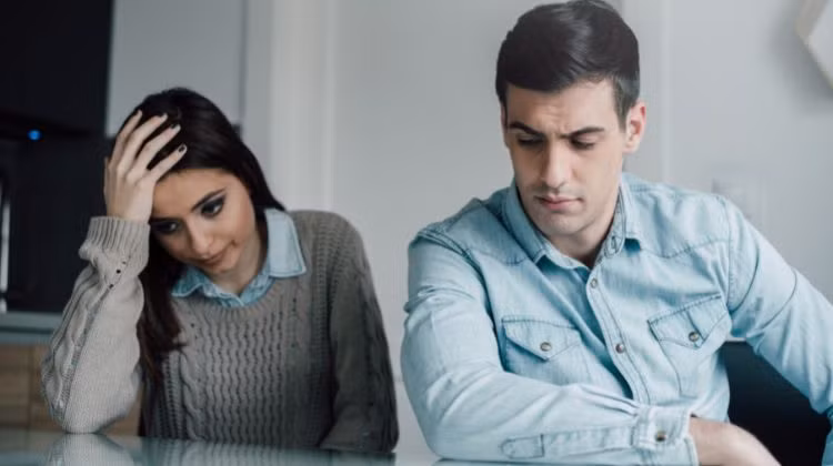 Đàn ông thường mắc phải một số thói quen nguy hiểm. (Ảnh: ITN).