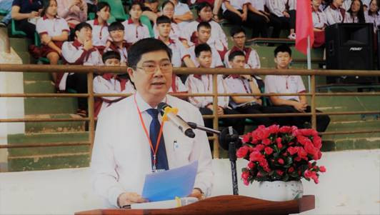 Ông Phạm Đăng Khoa, Giám đốc Sở GDĐT, Trưởng Ban tổ chức phát biểu khai mạc Hội thao Ông Phạm Đăng Khoa, Giám đốc Sở GDĐT, Trưởng Ban tổ chức phát biểu khai mạc Hội thao