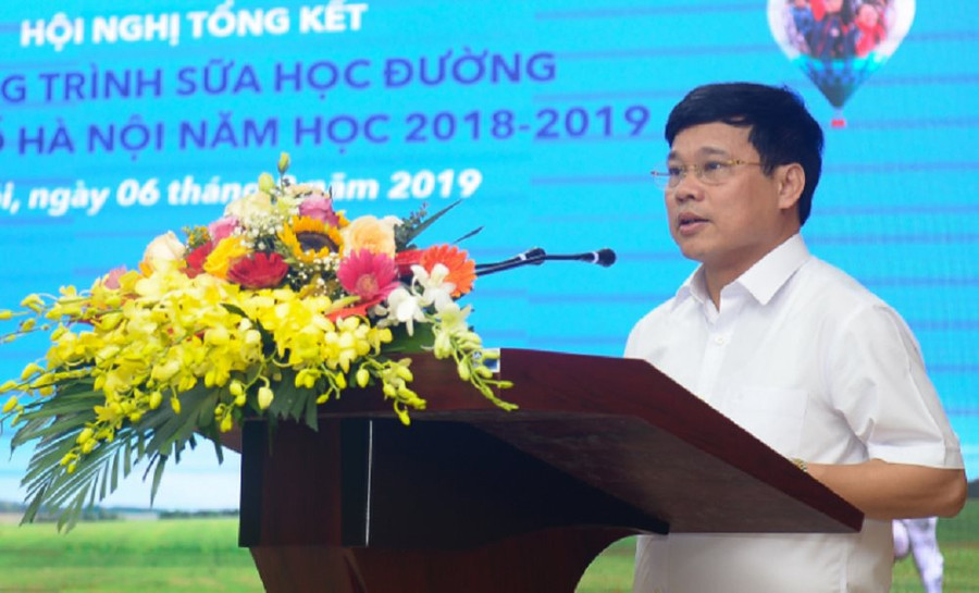 Ông Ngô Văn Quý, Phó chủ tịch UBND Thành phố Hà Nội khẳng định: Năm học mới, Hà Nội tiếp tục tăng cường công tác lãnh đạo, chỉ đạo, phối hợp với các cấp, các ngành liên quan để đạt tỷ lệ trên 90% học sinh thamgiachương trình SHĐ.