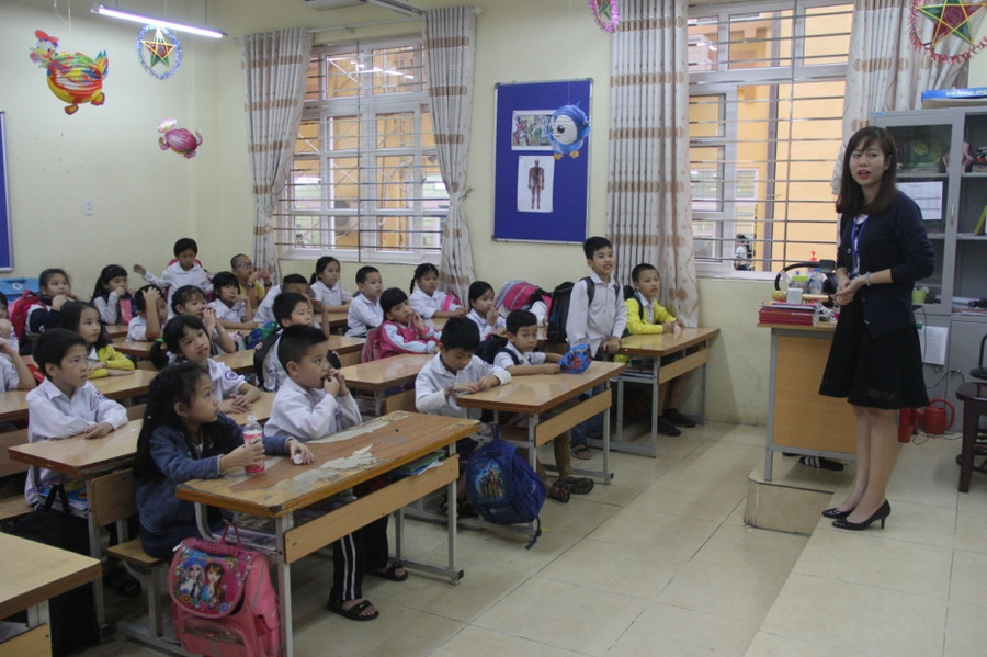 Cần có định hướng để đảm bảo không thừa, thiếu giáo viên cục bộ