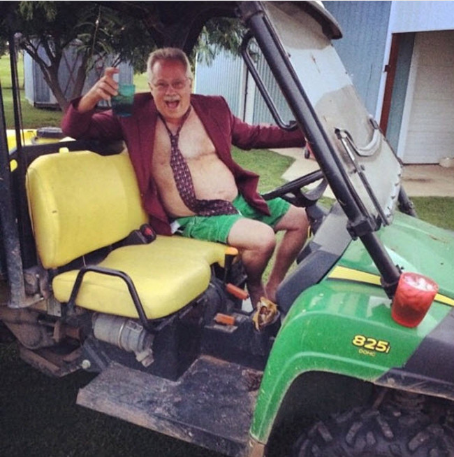 Muôn kiểu thời trang "không đụng hàng" của các quý ông hình ảnh 1 muon kieu thoi trang "khong dung hang" cua cac quy ong hinh anh 1