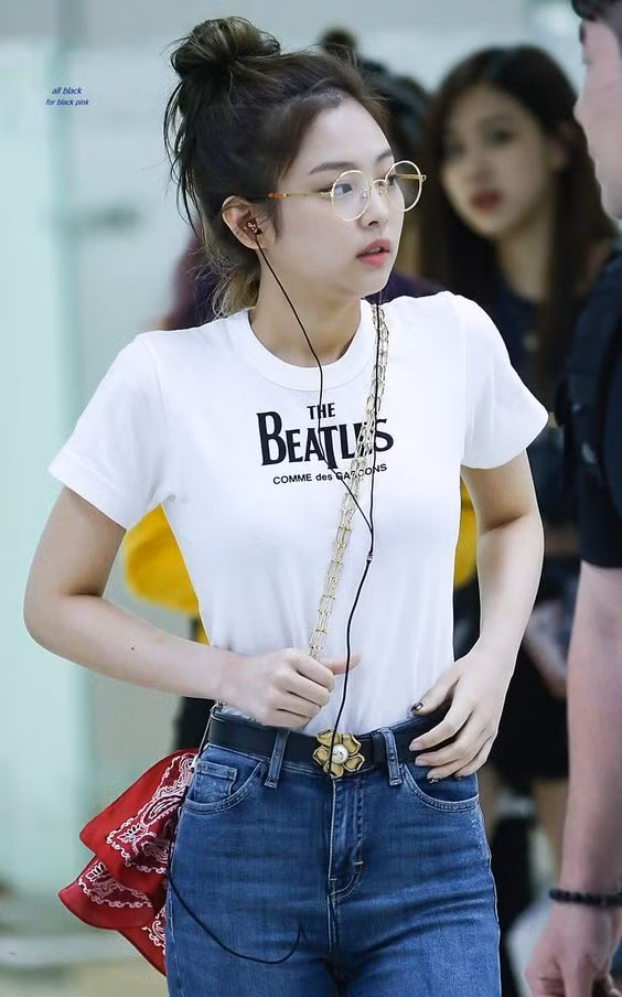 4 kiểu tóc cực xinh cho nàng đối phó những cơn mưa Sài Gòn ảnh 4