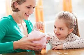 Giúp trẻ “giải ngân” tiền mừng tuổi