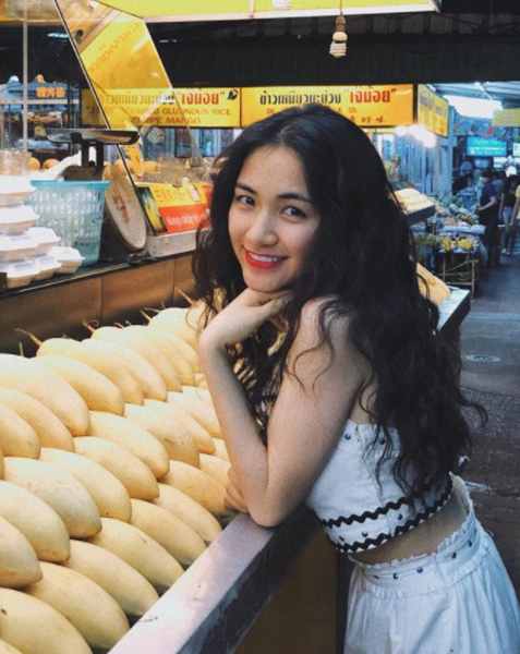 Suốt 3 năm dấn thân vào showbiz, Hòa Minzy vẫn còn