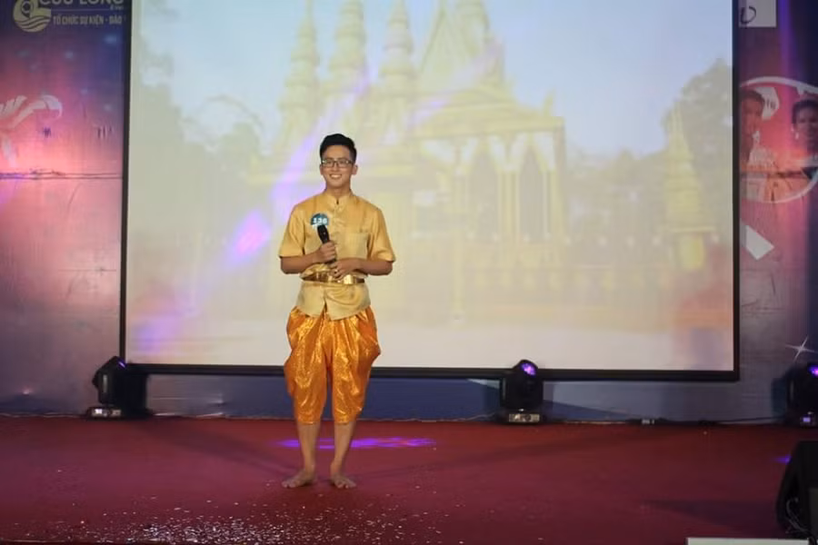 Trai đẹp Y Dược khiến bao nữ sinh phát cuồng ảnh 3