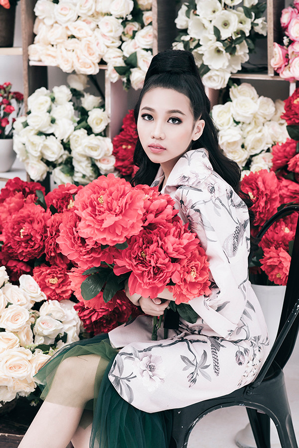 Được phát hiện từ cuộc thi "Siêu mẫu nhí" mùa đầu tiên tổ chức vào năm 2016, Lan Vy đã tham gia sinh hoạt tại các câu lạc bộ chuyên nghiệp để giúp mình liên tiếp trở thành siêu mẫu nhí xuất sắc trong hai năm liền. Được phát hiện từ cuộc thi Siêu mẫu nhí mùa đầu tiên, Lan Vy đã tham gia sinh hoạt tại các câu lạc bộ chuyên nghiệp để giúp mình liên tiếp trở thành siêu mẫu nhí xuất sắc trong hai năm liền.