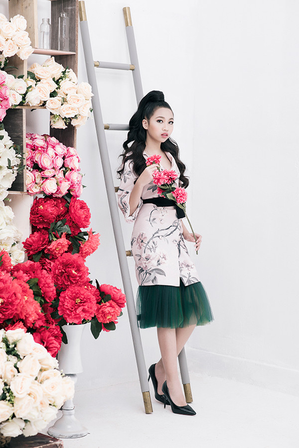 Sinh năm 2005, Lan Vyđã sở hữu chiều cao 170cm và nhiều thành tích đáng kể tại nhiều cuộc thi người mẫu nhí được tổ chức trong nước và quốc tế. Bé Lan Vy sinh năm 2005 nhưng đã sở hữu chiều cao 170cm và nhiều thành tích đáng kể tại nhiều cuộc thi người mẫu nhí được tổ chức trong nước và quốc tế.