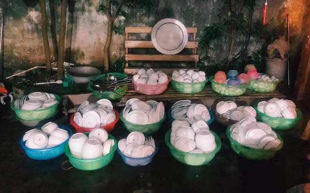  Số chén bát mà Nhật Anh đã rửa 