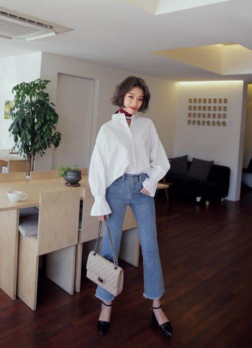 Các cách diện áo sơ mi khiến chị em cực cuốn hút trong mắt đồng nghiệp ảnh 13 Đổi gió” cách diện áo sơ mi, chị em có ngay vẻ ngoài cực cuốn hút trong mắt đồng nghiệp-13