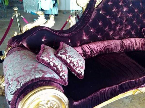 Cận cảnh chiếc ghế 2,7 tỷ dát vàng của ông hoàng nhạc pop Michael Jackson ảnh 12 ngam chiéc ghé 2,7 tỷ dát vàng cục sang cua ong hoang nhac pop michael jackson - 12