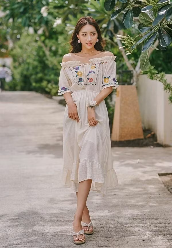 Mẹo lên đồ đi biển giúp nàng có ảnh đẹp “sống ảo” hút nghìn like ảnh 10 Đi biển cứ lên đồ như vậy đảm bảo đăng ảnh “sống ảo” hút nghìn like