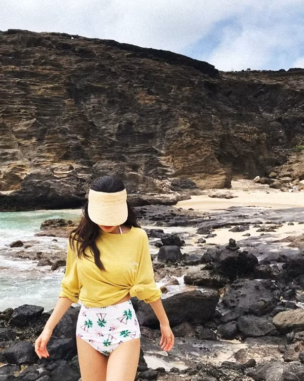 Mẹo lên đồ đi biển giúp nàng có ảnh đẹp “sống ảo” hút nghìn like ảnh 3 Đi biển cứ lên đồ như vậy đảm bảo đăng ảnh “sống ảo” hút nghìn like