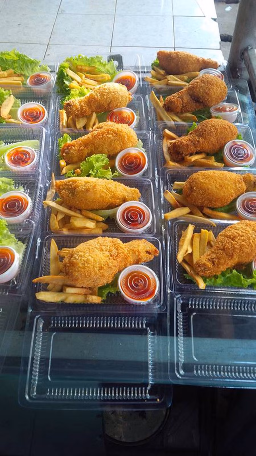 Nhìn căng tin trường người ta mà cứ ngỡ lạc vào thiên đường ẩm thực, hội học trò đồng loạt giơ tay xin chuyển trường!-3