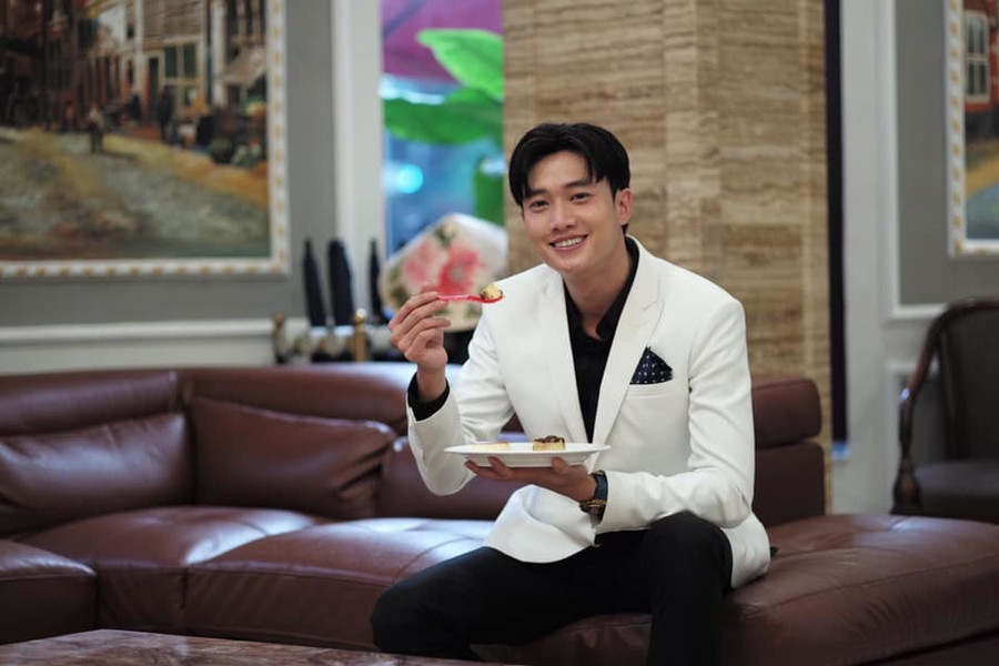 Đọ độ giàu có của cặp diễn viên hot nhất 