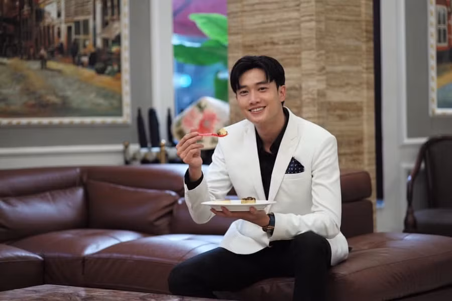 Đọ độ giàu có của cặp diễn viên hot nhất 