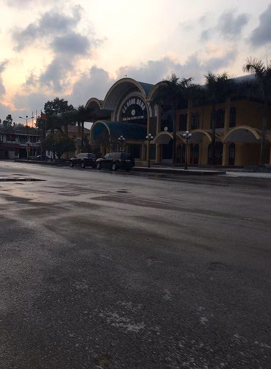 Ngày 20/2 xuất hiện đoàn công tác đến làm việc tại ga Đồng Đăng .Ảnh: TL