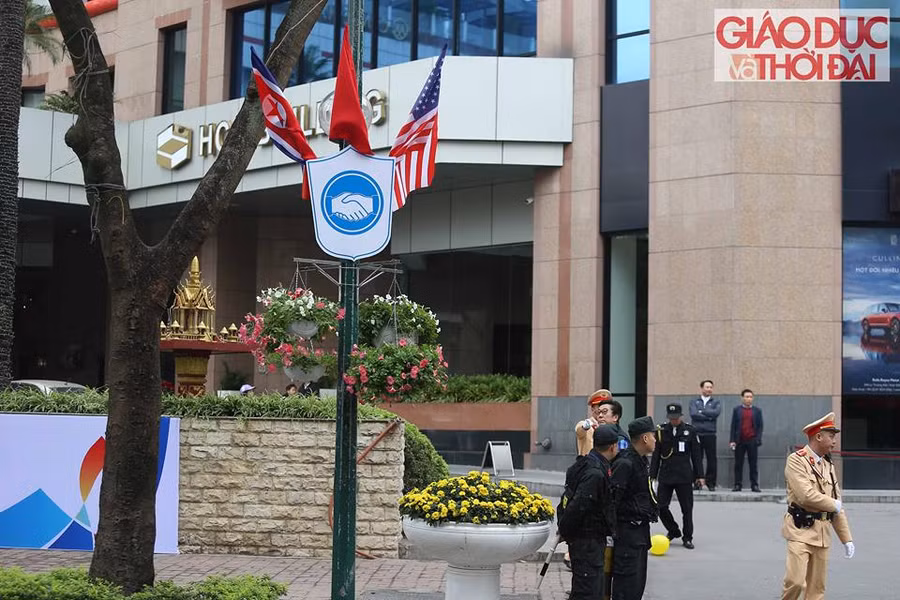 An ninh được thắt chặt tại khách sạn nơi phái đoàn Triều Tiên dự kiến lưu trú.