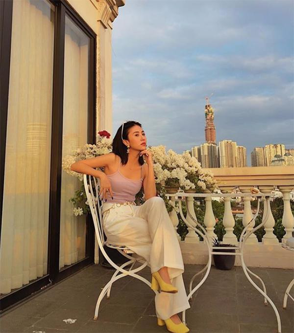 4 mẫu áo mát rượi "đánh bay" nắng nóng mùa hè ảnh 5 cu bao mua he la ac mong, do la boi chi em bo qua 4 mau ao mat ruoi nay - 5