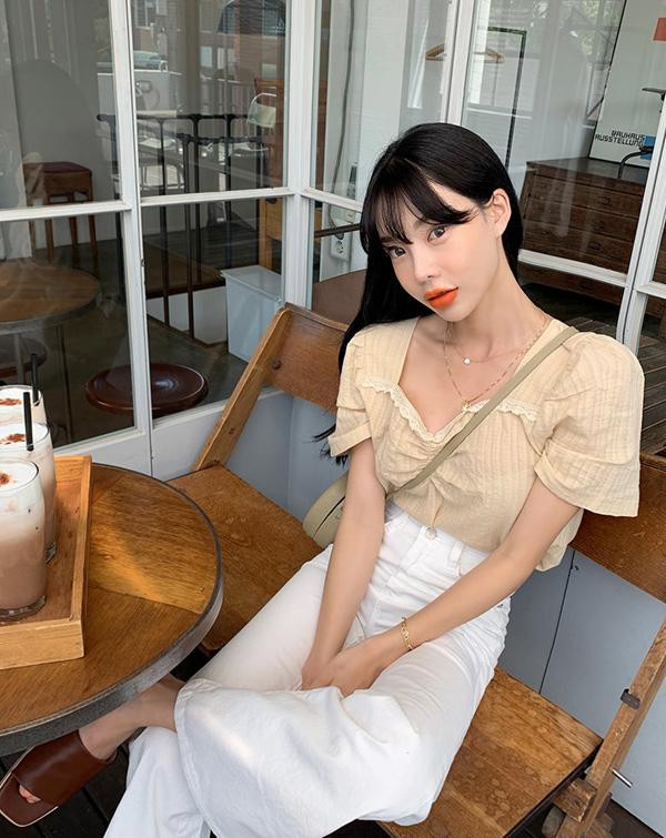 4 mẫu áo mát rượi "đánh bay" nắng nóng mùa hè ảnh 12 cu bao mua he la ac mong, do la boi chi em bo qua 4 mau ao mat ruoi nay - 12