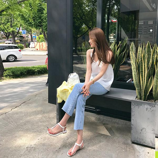 4 mẫu áo mát rượi "đánh bay" nắng nóng mùa hè ảnh 2 cu bao mua he la ac mong, do la boi chi em bo qua 4 mau ao mat ruoi nay - 2