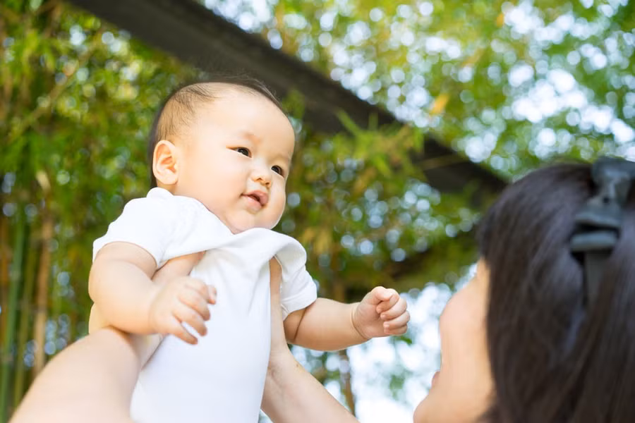 su thay doi cua be qua cac tuan