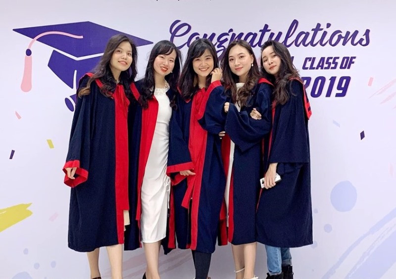 Nhiều sinh viên cho rằng, những thông tin ghi trên văn bằng theo dự thảo sẽ không kích thích phấn đấu thứ hạng của người học. Nhiều sinh viên cho rằng, những thông tin ghi trên văn bằng theo dự thảo sẽ không kích thích phấn đấu thứ hạng của người học.