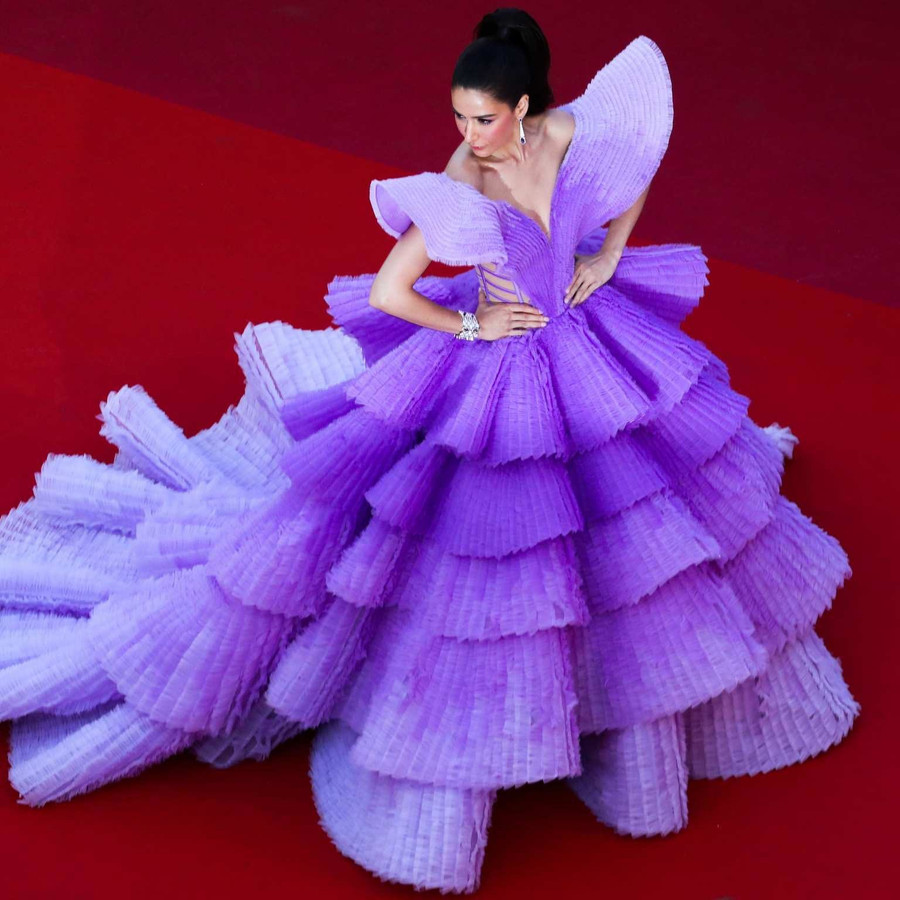 Đây là ngày thứ 2 Sririta xuất hiện trên thảm đỏ Cannes năm nay.