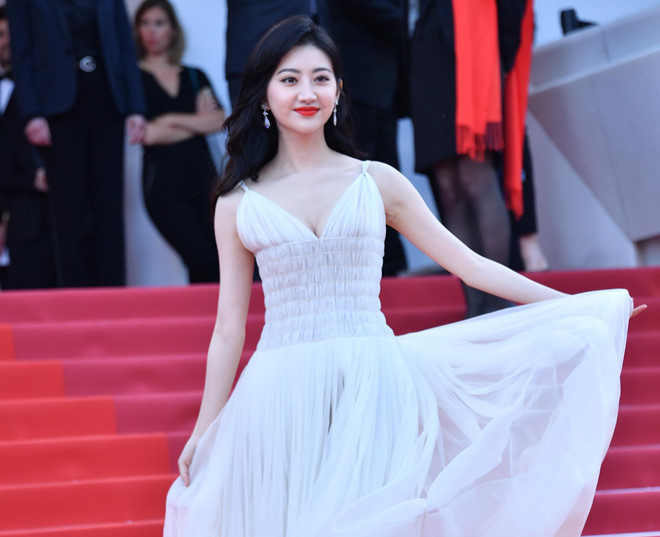 Diện mạo ngôi sao Kong: Skull Island (2017) đơn giản nhưng rất tinh tế.