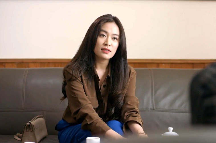 Khán giả hy vọng diễn xuất của Hoàng Thùy Linh sẽ thuyết phục hơn ở các tập sau. Khán giả hy vọng diễn xuất của Hoàng Thùy Linh sẽ thuyết phục hơn ở các tập sau.