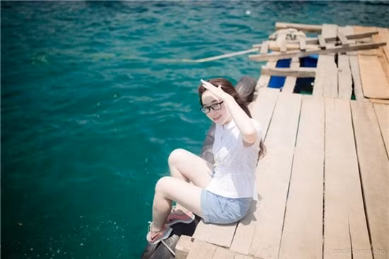 Khi vẻ đẹp của những cô nàng “không cần son phấn” lên ngôi ảnh 1