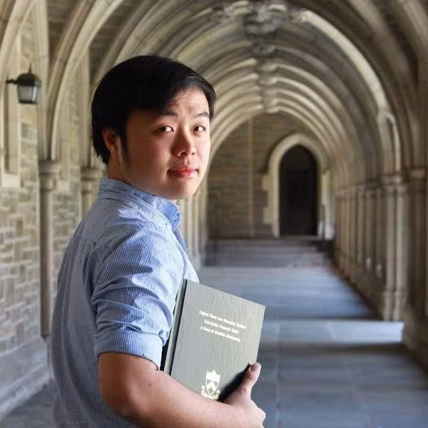 Những sinh viên Việt rạng danh tại ĐH Harvard