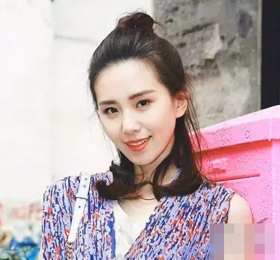 Xu hướng tóc tuyệt xinh chị em nên thử hè năm nay ảnh 21 Xu hướng tóc tuyệt xinh chị em nên thử hè năm nay ảnh 21