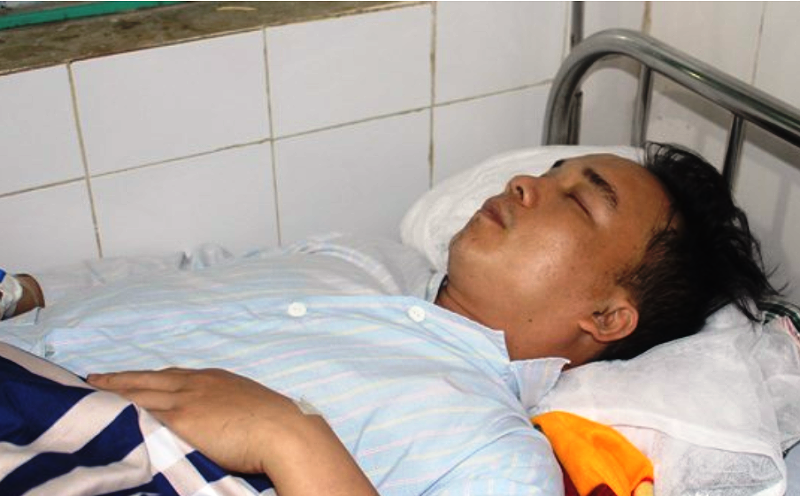 Phó phòng ngân hàng sát hại cha, làm mẹ bị thương khai gì? - ảnh 2