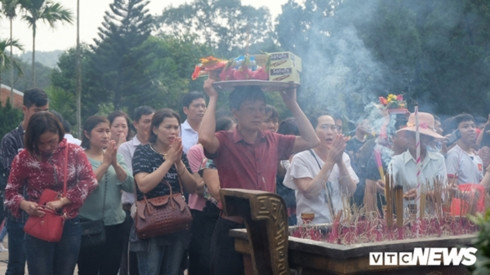 Hà Nội lo ngại dịch bệnh tăng mùa lễ hội