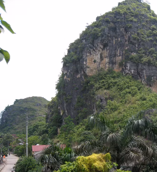 Chùa Tam Thanh và nàng Tô Thị làm du lịch ảnh 1 Núi Tô Thị Ảnh: Phương Mai