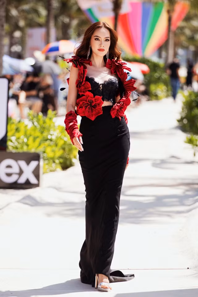 Show kéo dài một tiếng, ngắn gọn nhưng ấn tượng, khác biệt.