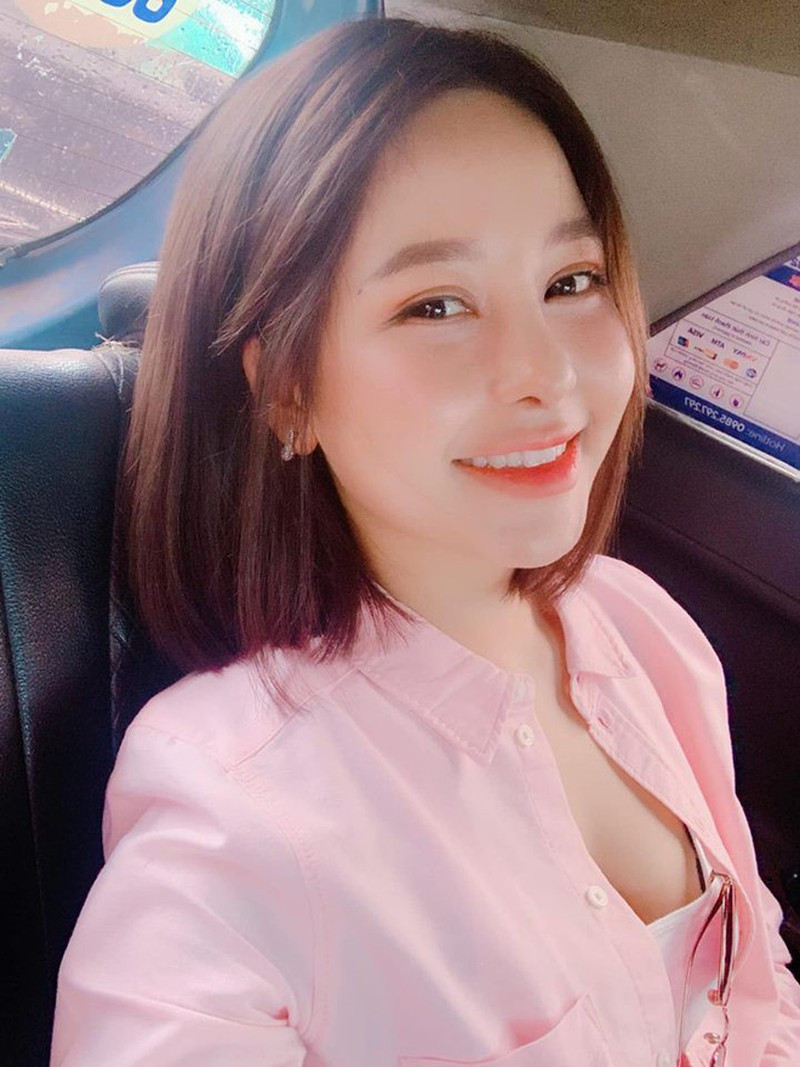 Hot girl Trâm Anh lần đầu nói về giai đoạn "khốn đốn" sau scandal lộ clip nóng ảnh 9