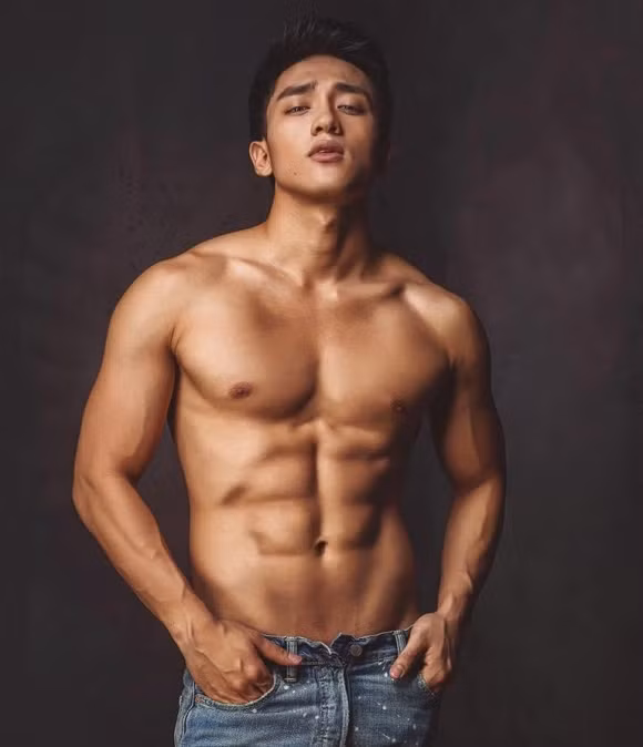 Hữu Vi, Hữu Vi tàn tạ, Hữu Vi hiện tại, ảnh mới Hữu Vi, sao việt 