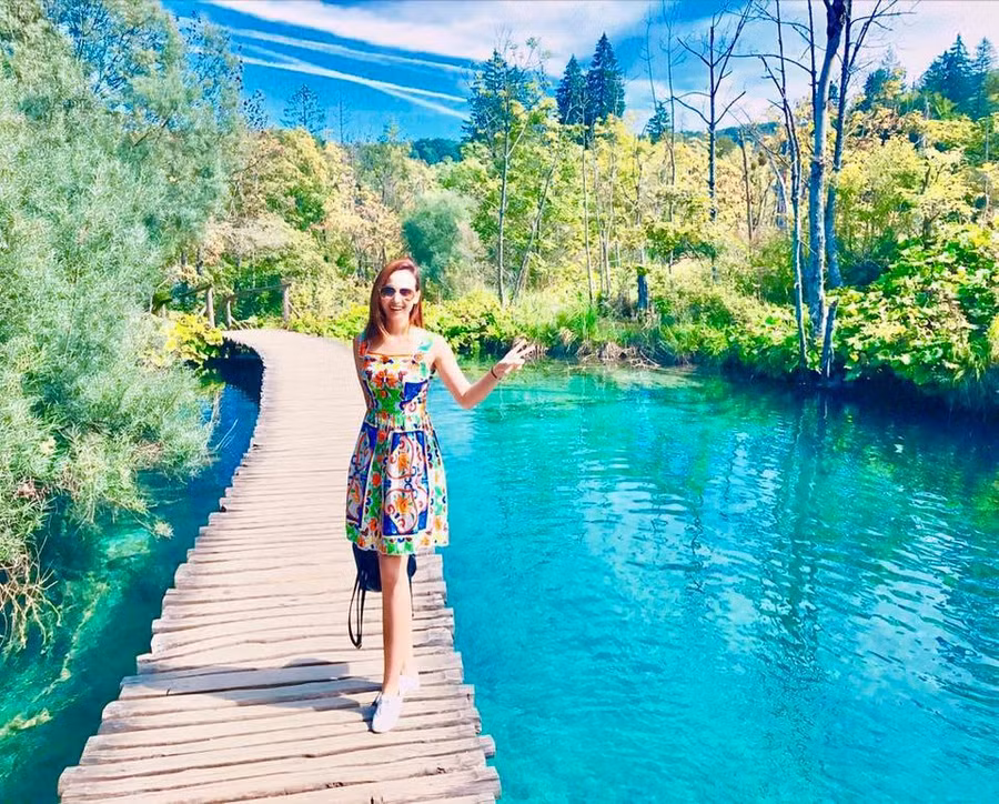 Cuộc sống như bà hoàng của diễn viên lấy đại gia hơn 12 tuổi