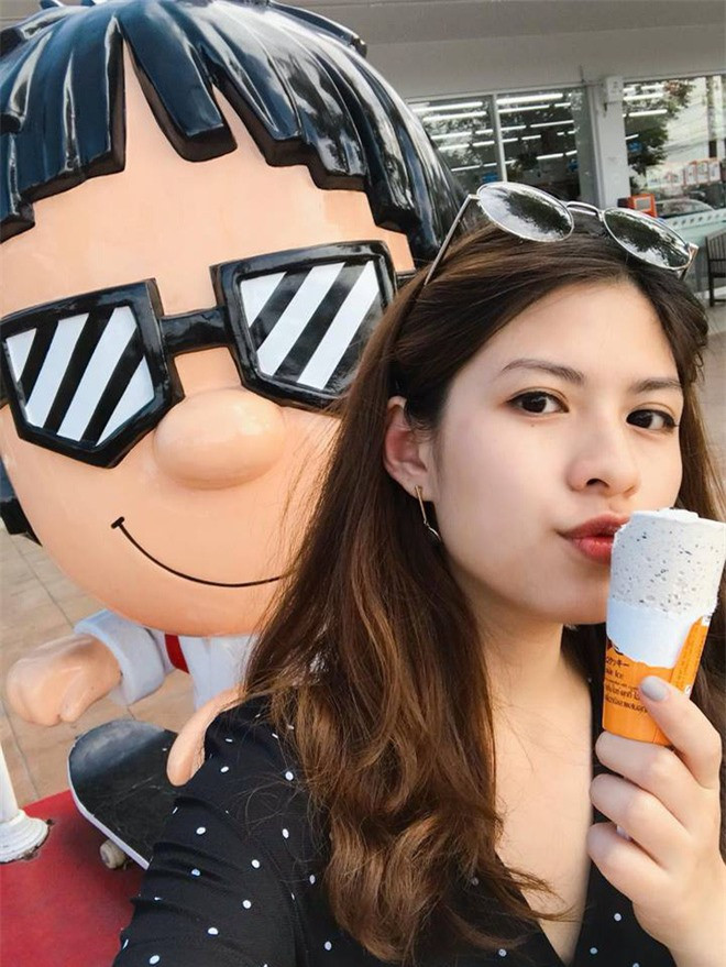 Hội “em họ” của người nổi tiếng: Ai cũng xinh nức nở, gu thời trang chẳng thua kém fashionista ảnh 16