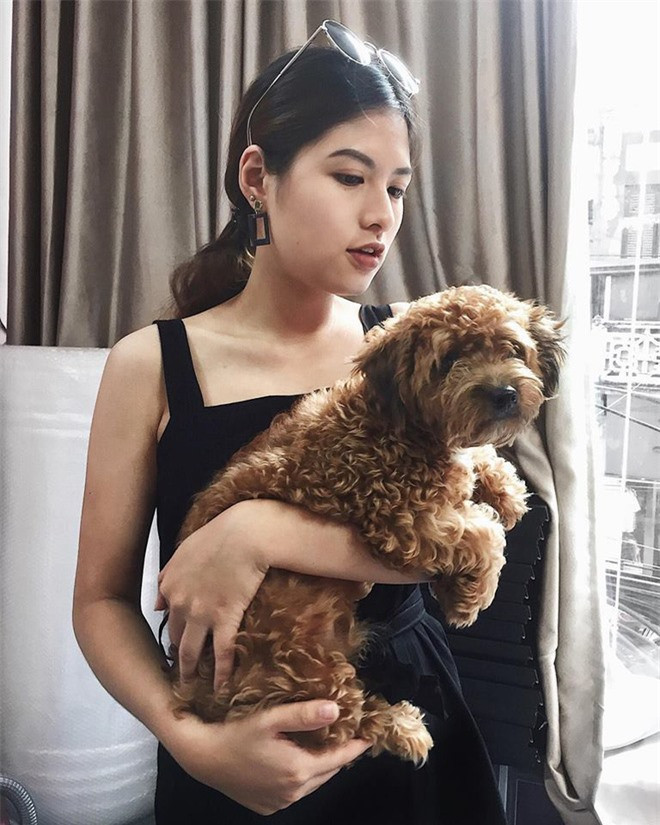 Hội “em họ” của người nổi tiếng: Ai cũng xinh nức nở, gu thời trang chẳng thua kém fashionista ảnh 22