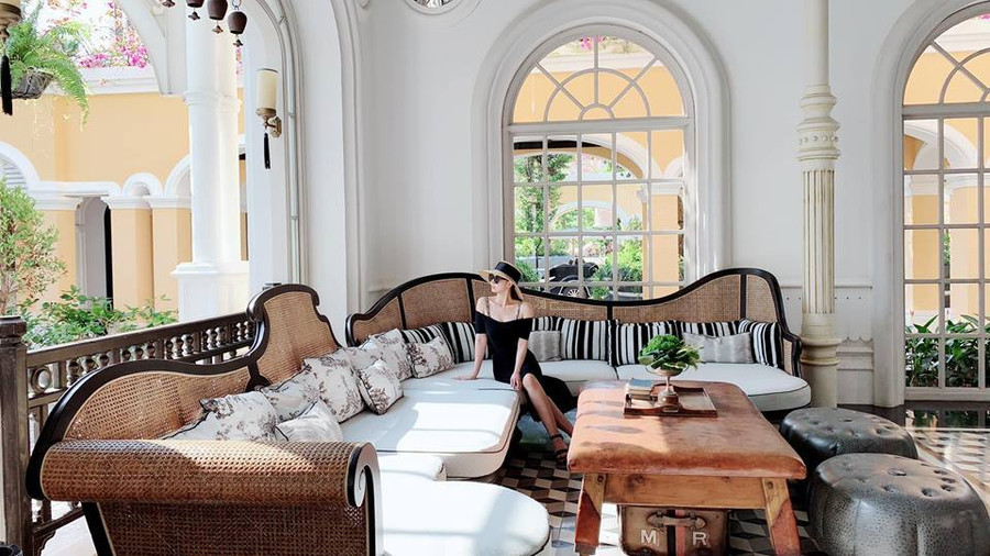 Cuộc sống như bà hoàng của diễn viên lấy đại gia hơn 12 tuổi