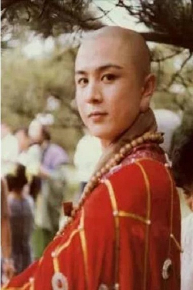 Ly do Uong Viet, Tu Thieu Hoa bo vai Duong Tang trong 